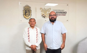 Mesa de trabajo con el Oficial Mayor de la Secretaría de Finanzas y Administración del Estado